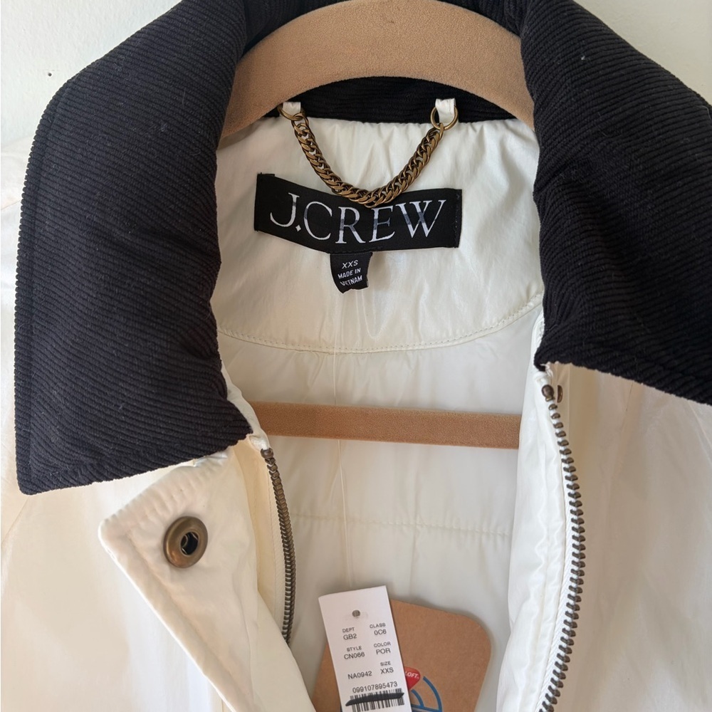 NWT! J CREW Puffer Barn Jacket - Picture 2 of 7
